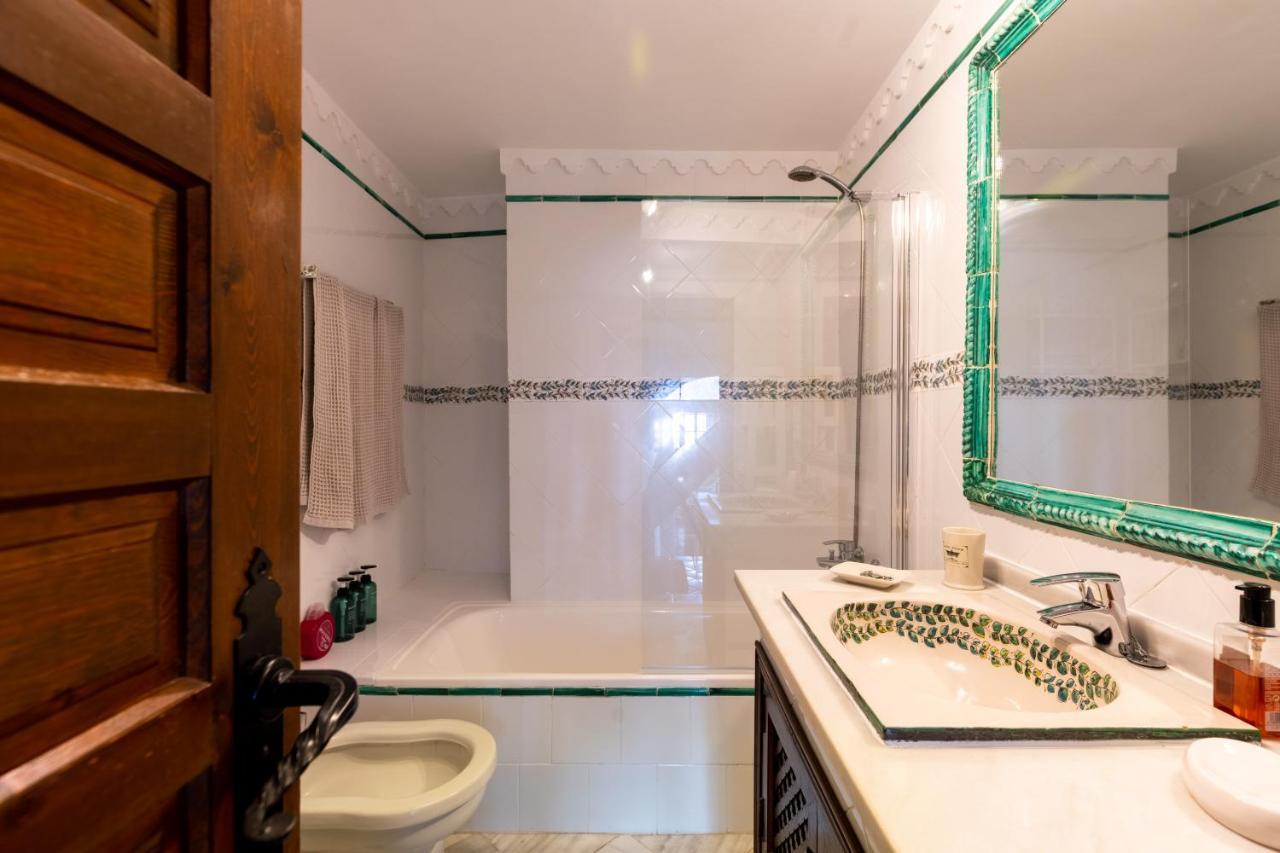 Atico Con Encanto En Sierpes * Sevilla