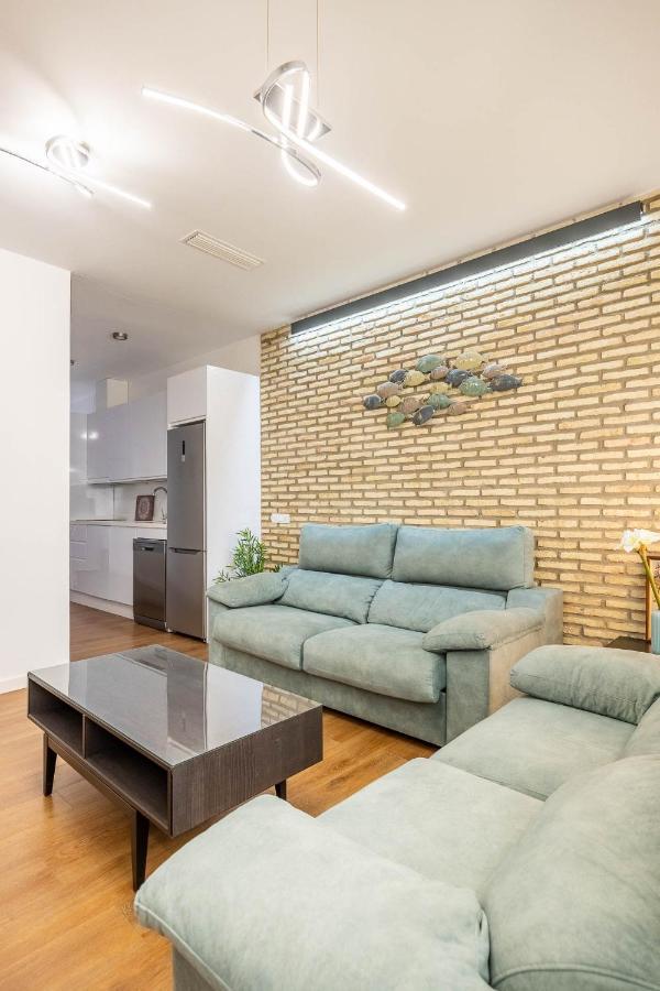Apartamento Bc4 Aparcamiento Incluido 3d&2b Renovado Junto A Macarena Y Parlamento Sevilla