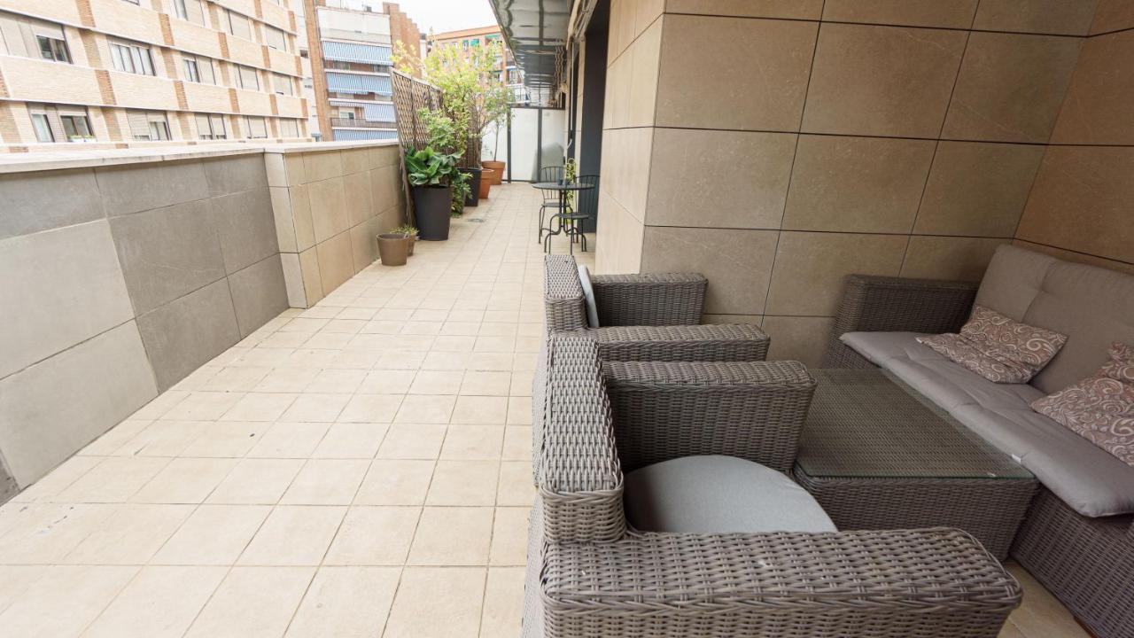 Rentalsevilla Coqueto Apartamento Con Terraza Privada Apartamento