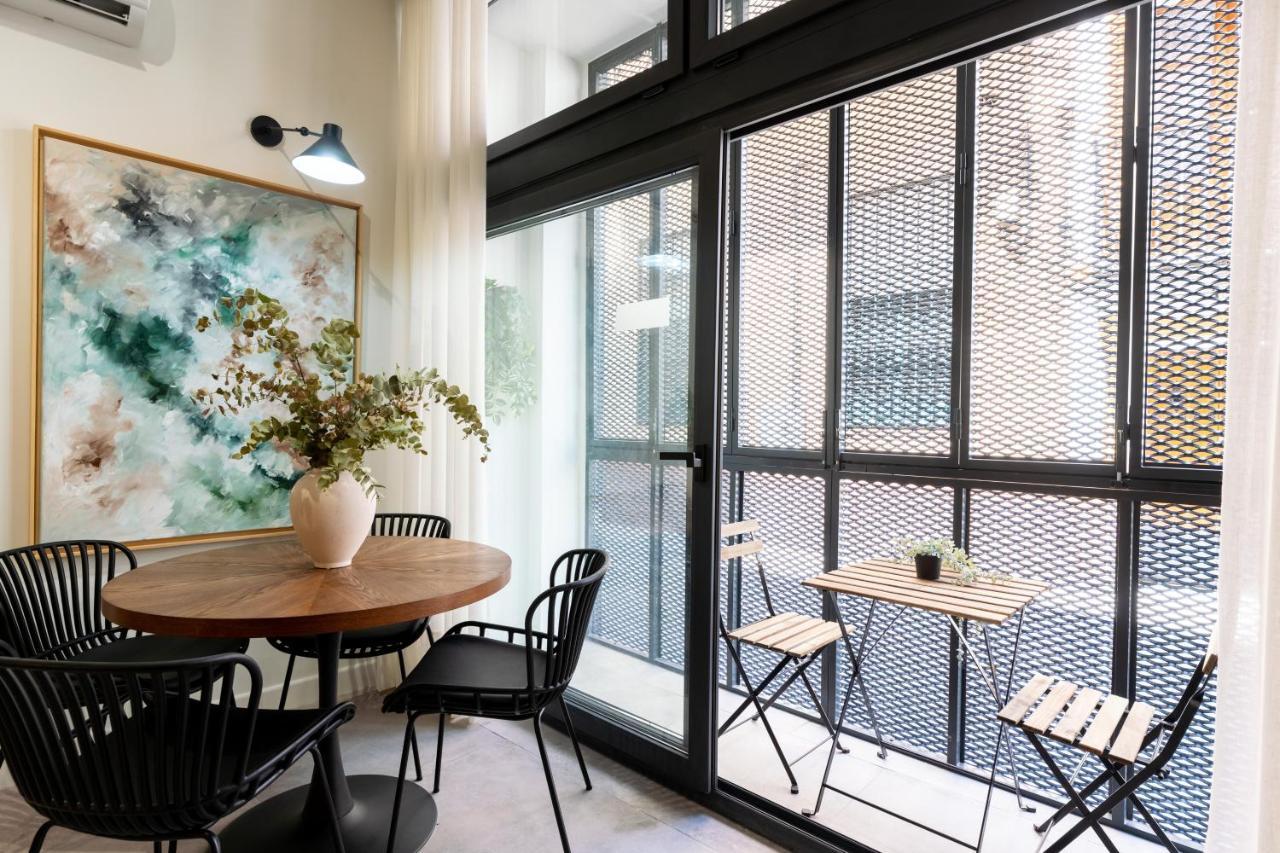 Cv Brand New 2br Triana By Covadon Street