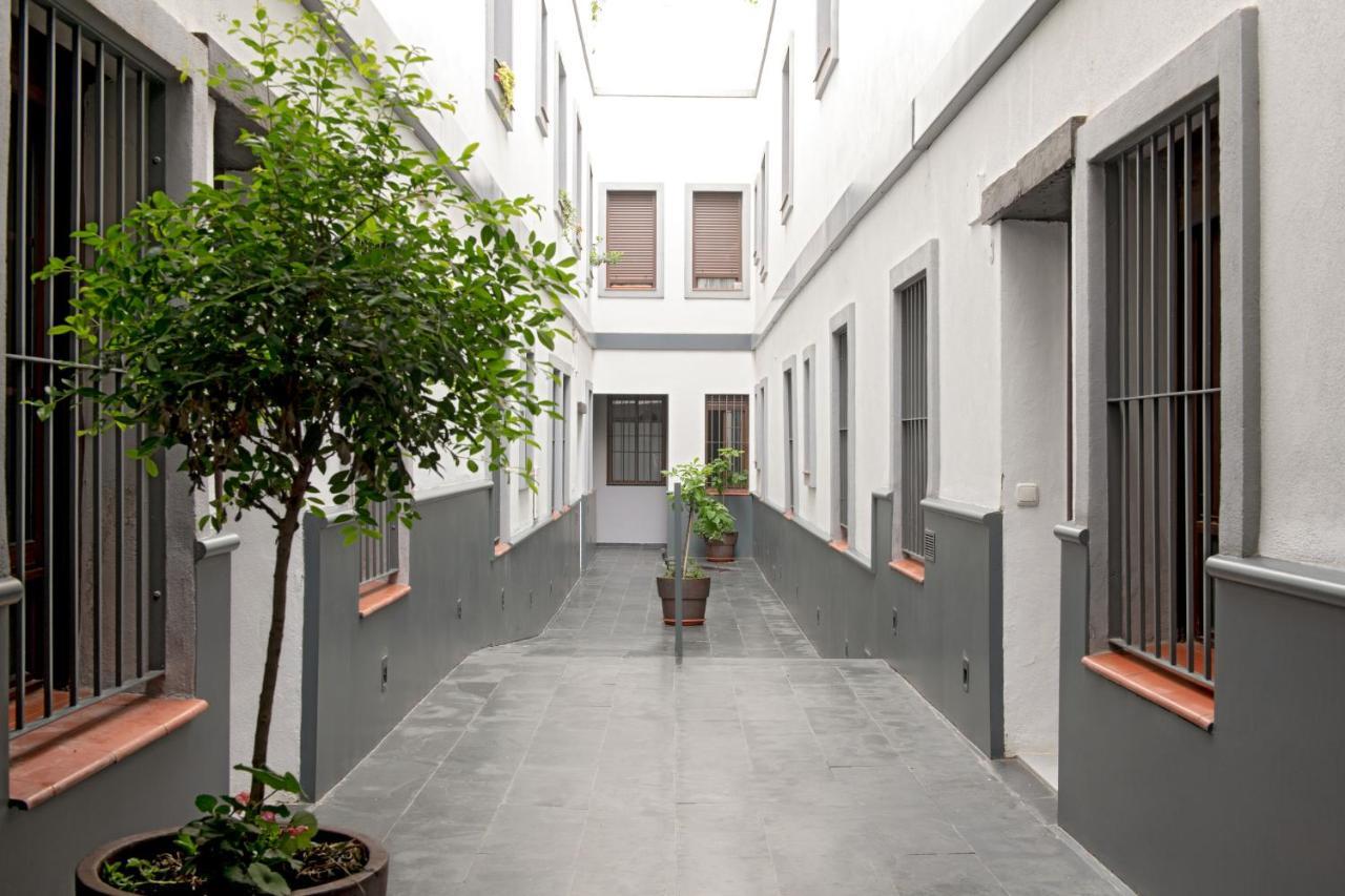 Home2book Amelia's Pottery, Triana Sevilla