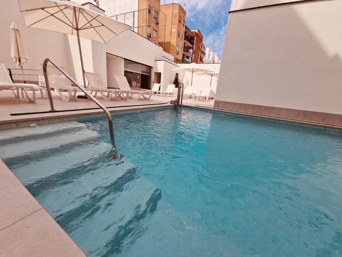 Hotel Virgen De Reyes Seville
