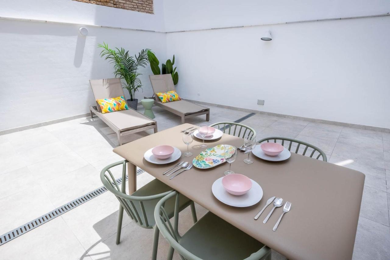 Apartamento Pop Art Historia De Conde Negro Con Patio Privado Sevilla