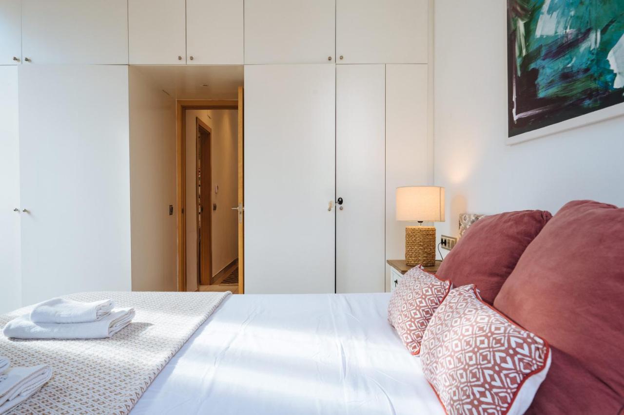 Apartamento Homeyseville-amazing Penthouse Giralda Views 8 Pax, Parking Optional