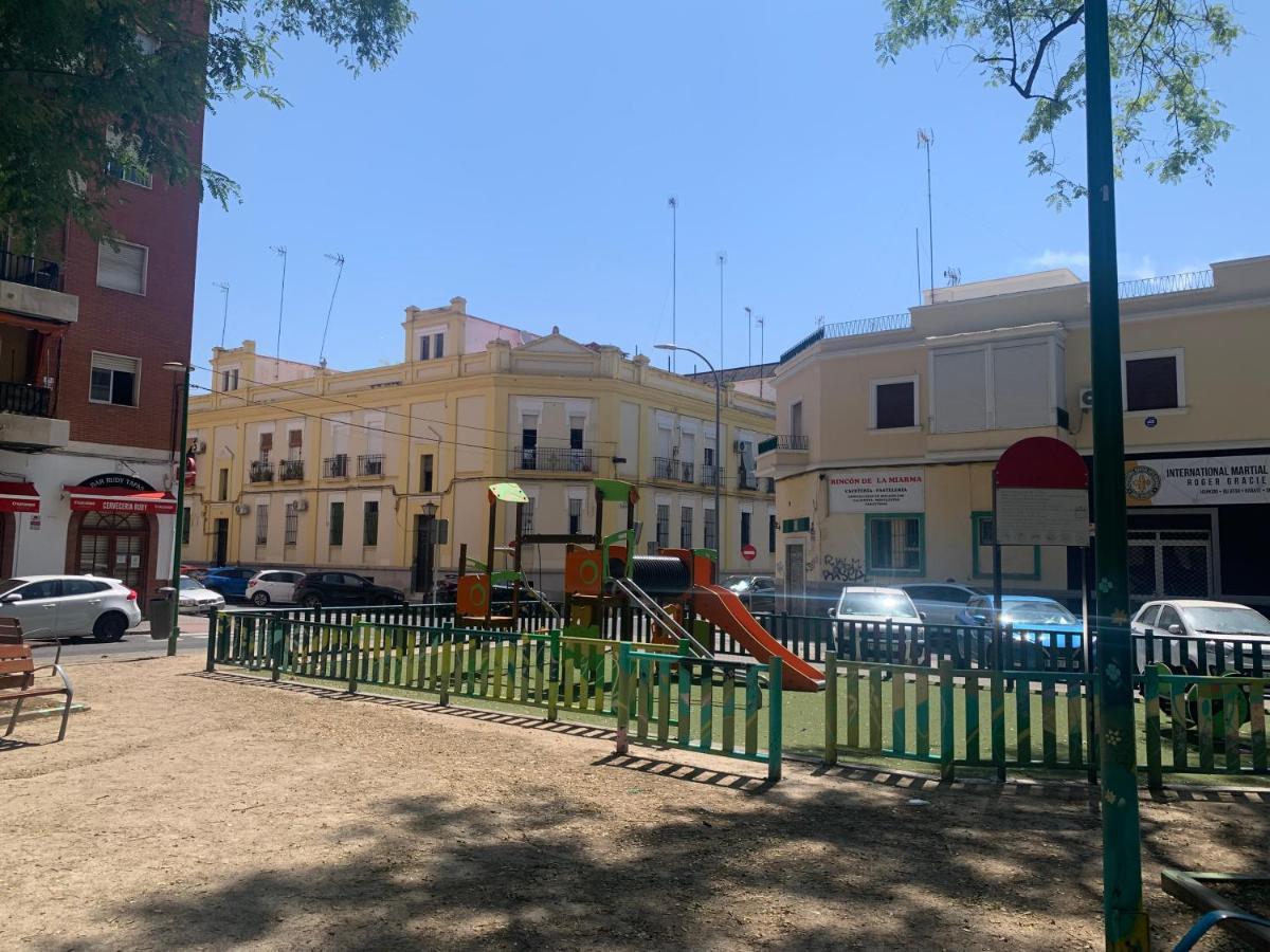 La Casita De La Puerta De Carmona Sevilla