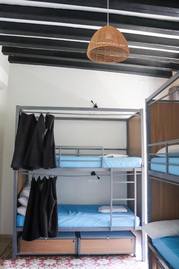 Ibarra Hostal *
