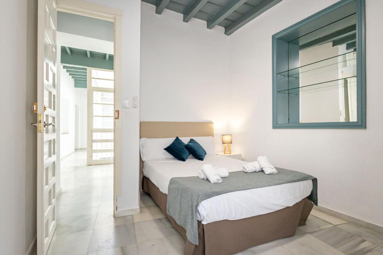 Casa En El Centro De * Sevilla