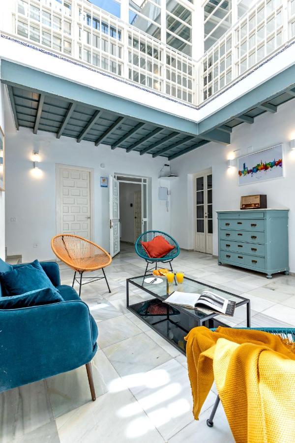 Casa En El Centro De * Sevilla