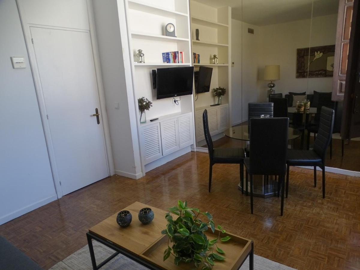 Apartment Con Vistas A La Giralda. *