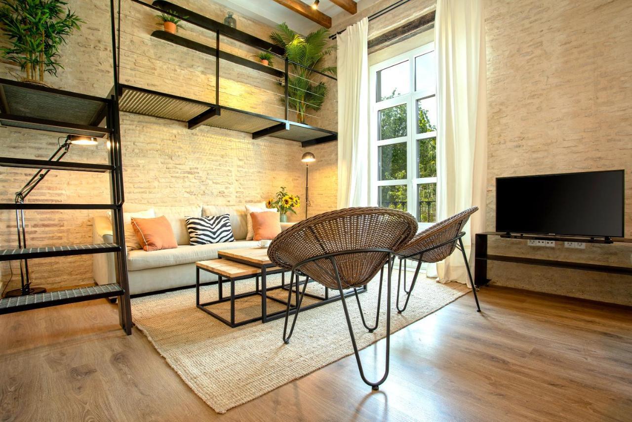 Genteel Almirante Lobo Apartment