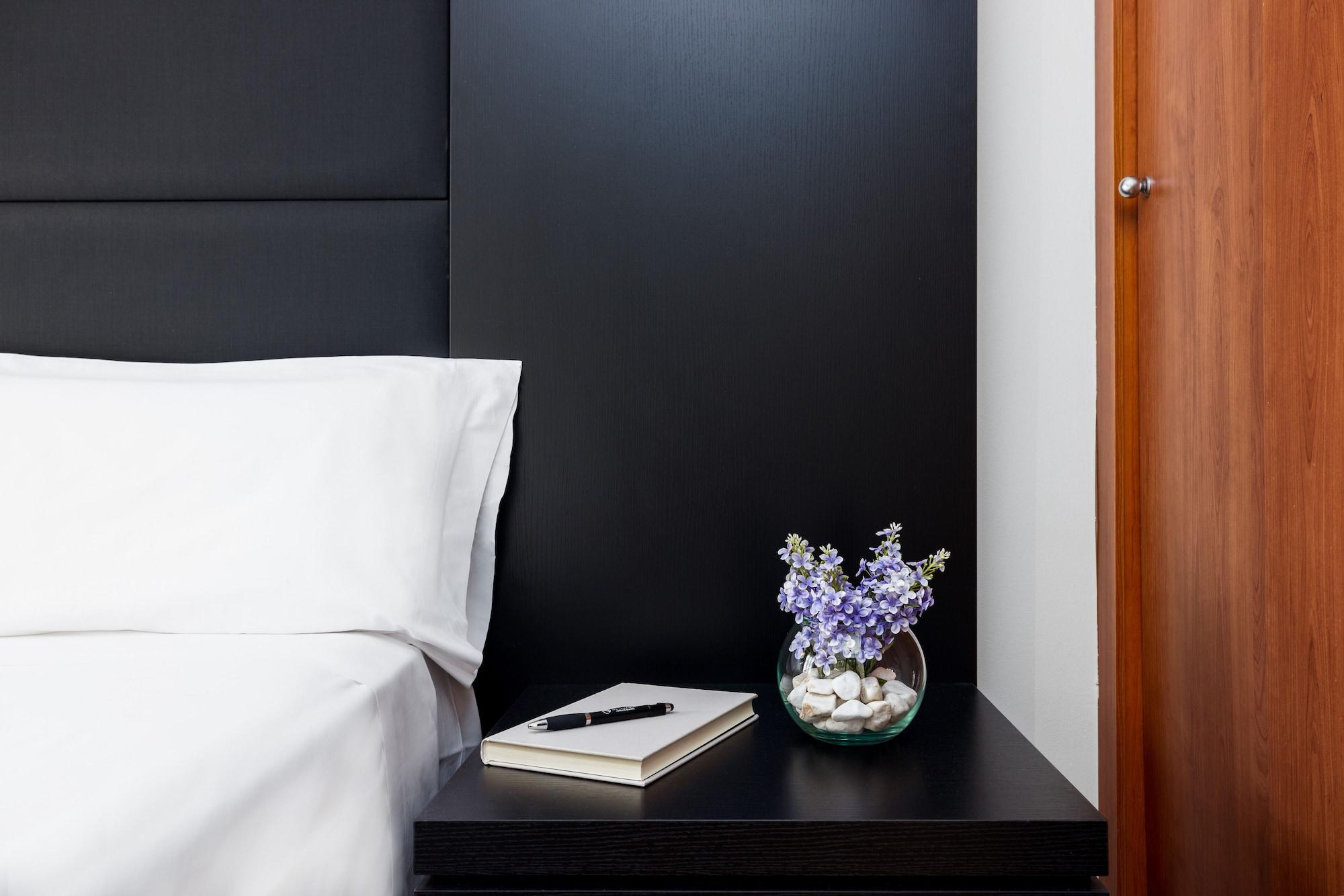 Virgen De Reyes Hotel