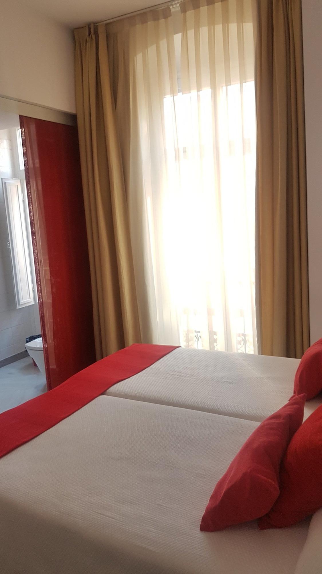 Hotel Y Dona Lola Seville