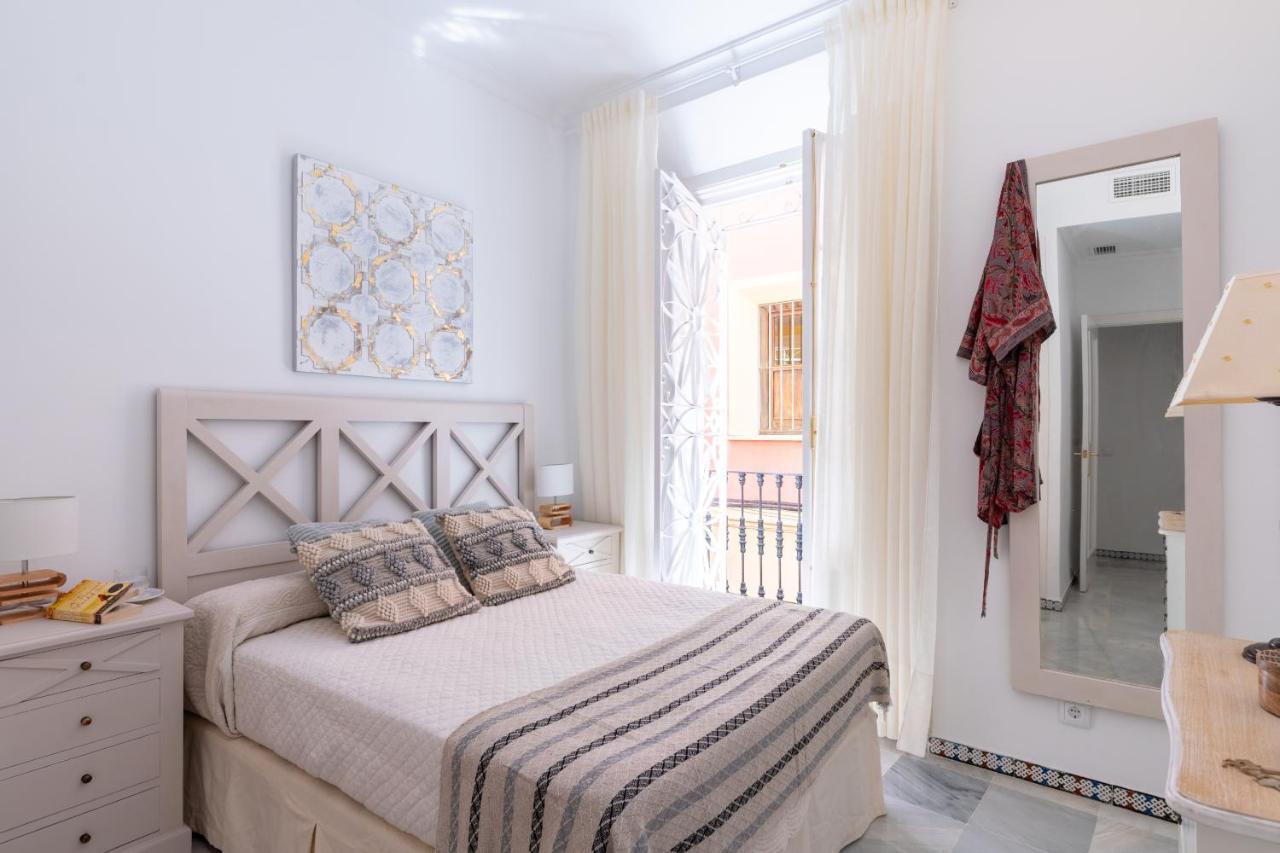 Rg Conteros Catedral Apartamento Sevilla