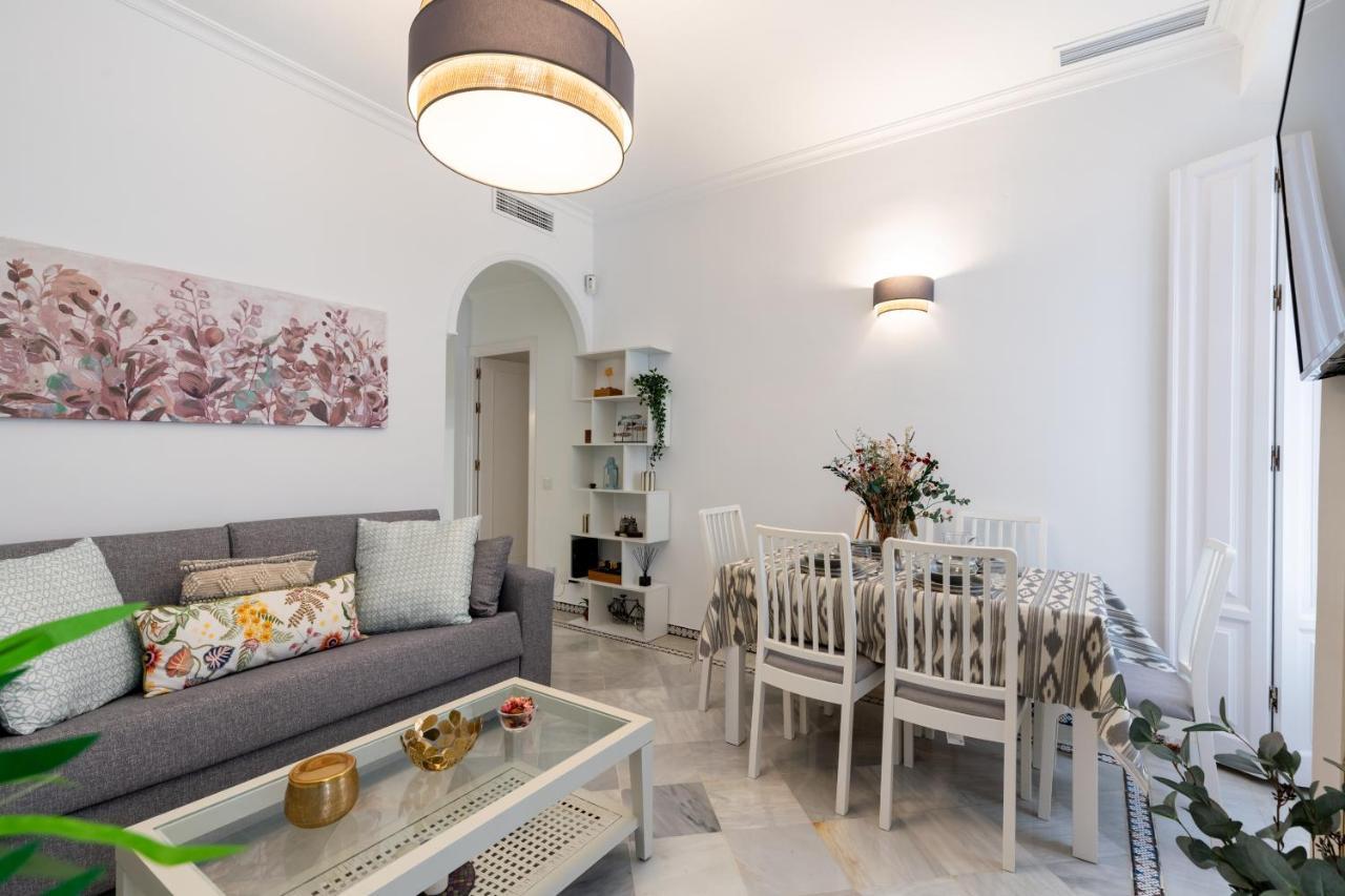 Rg Conteros Catedral Apartamento Sevilla