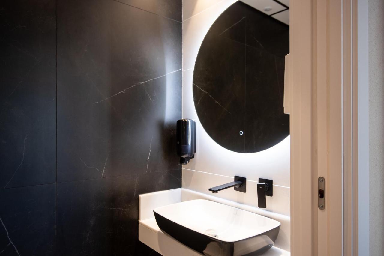 Casa Art Hotel *