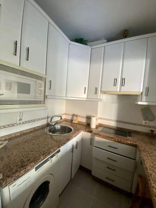 Apartamento Rentalsevilla Luis De Morales