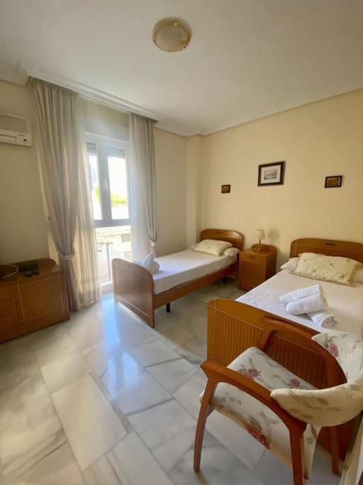 Apartamento Rentalsevilla Luis De Morales