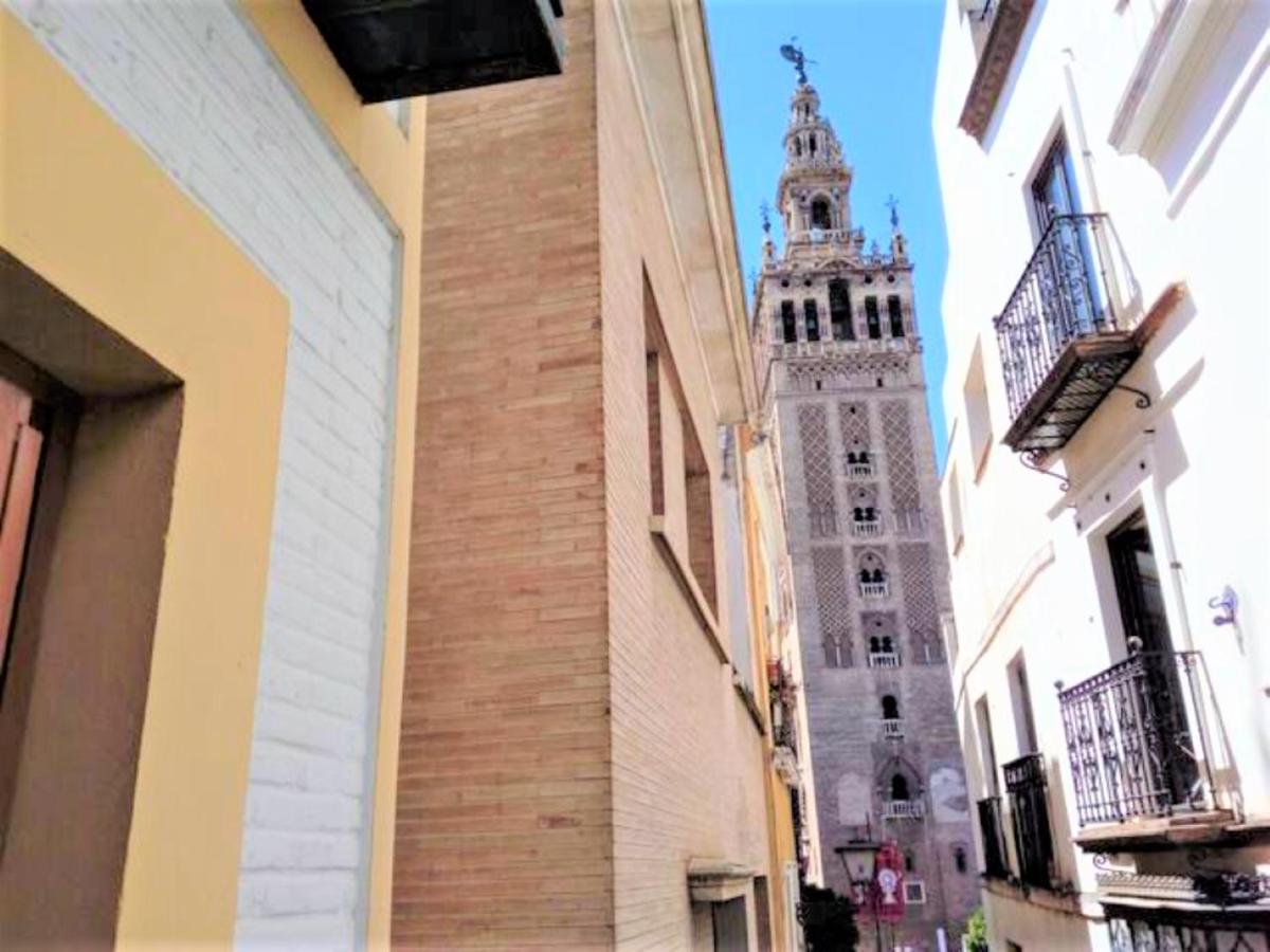 ¡en Frente De La Giralda-catedral! Apartment