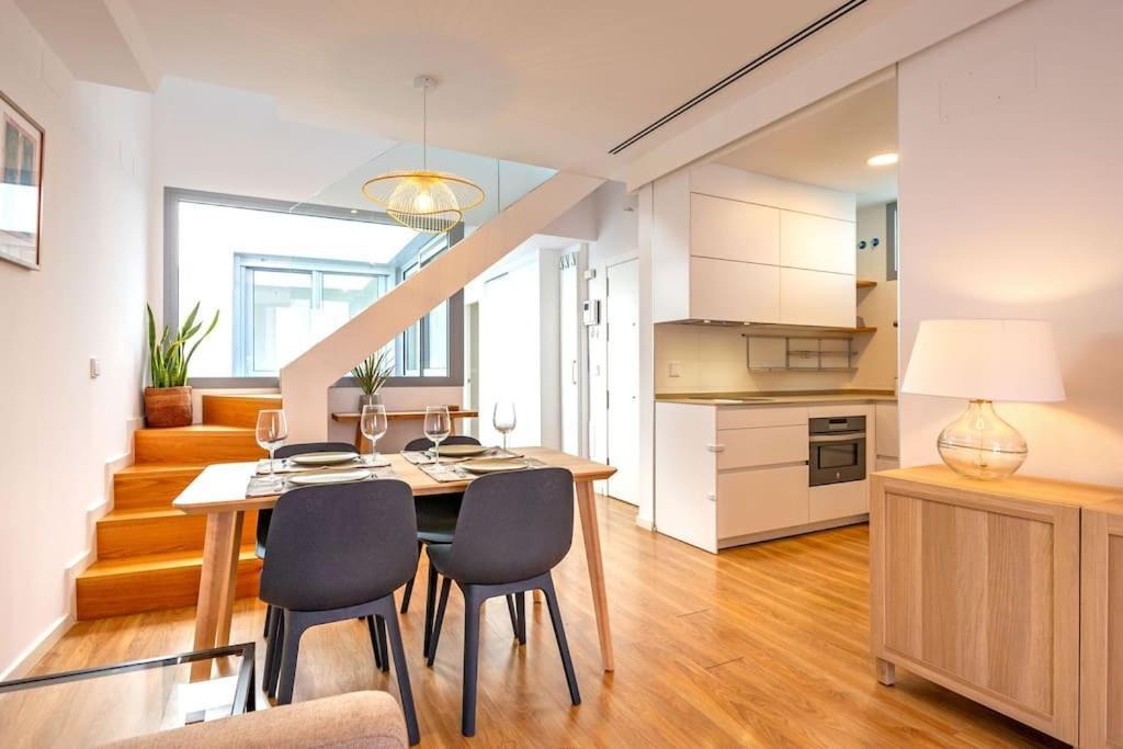 Armenta Deluxe Penthouse By Valcambre * Sevilla