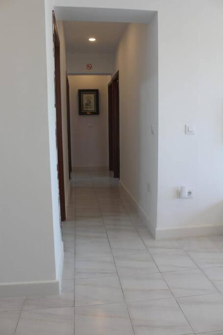 Roch2 - Modern Near Metro Apartment *