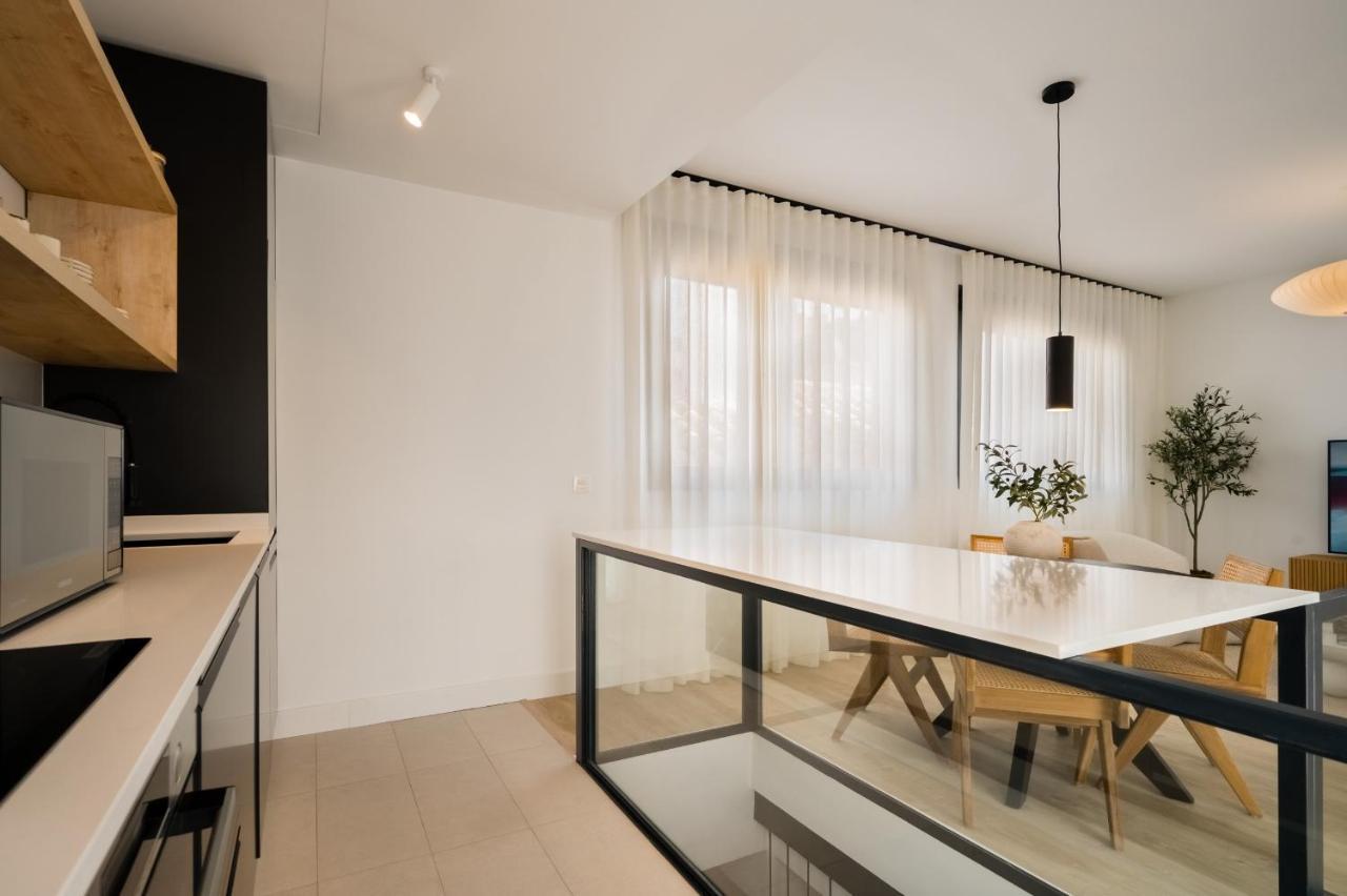 Apartamento Stylish Designer Duplex-3beds 2baths-puerta Carmona Centro *