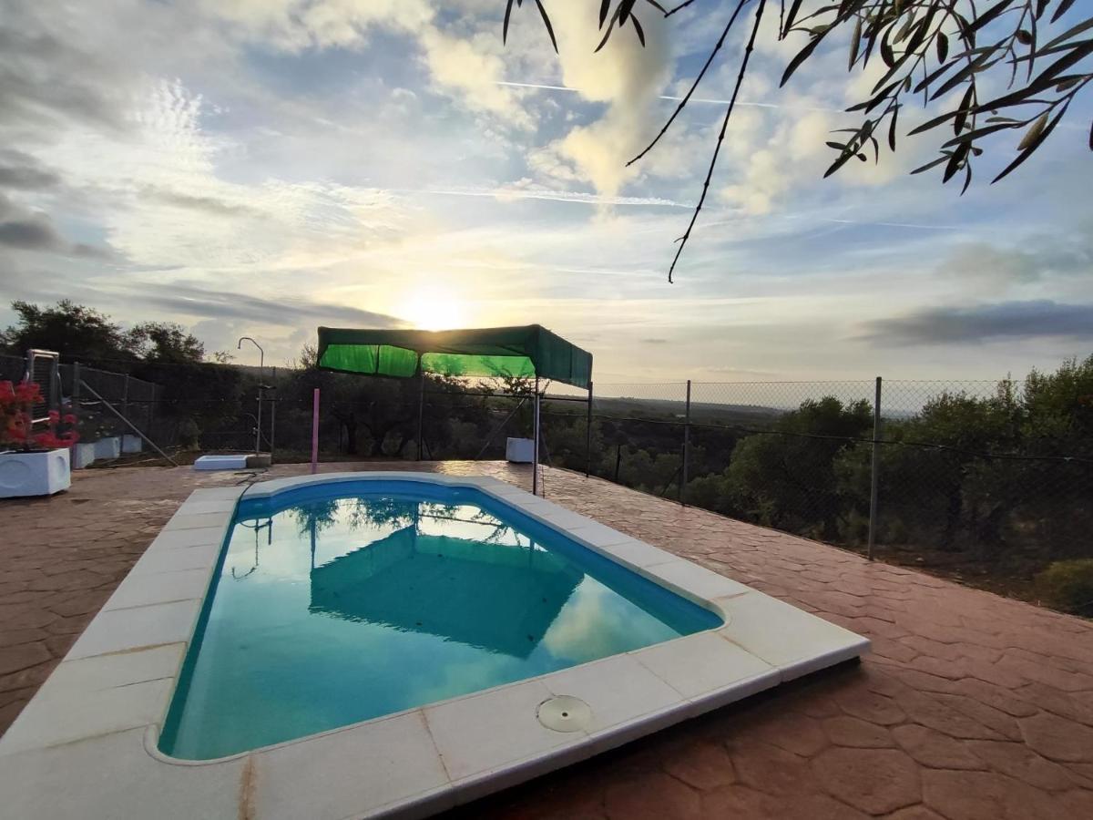 Mesa Del Lobo Cabrahigo Сasa de vacaciones *