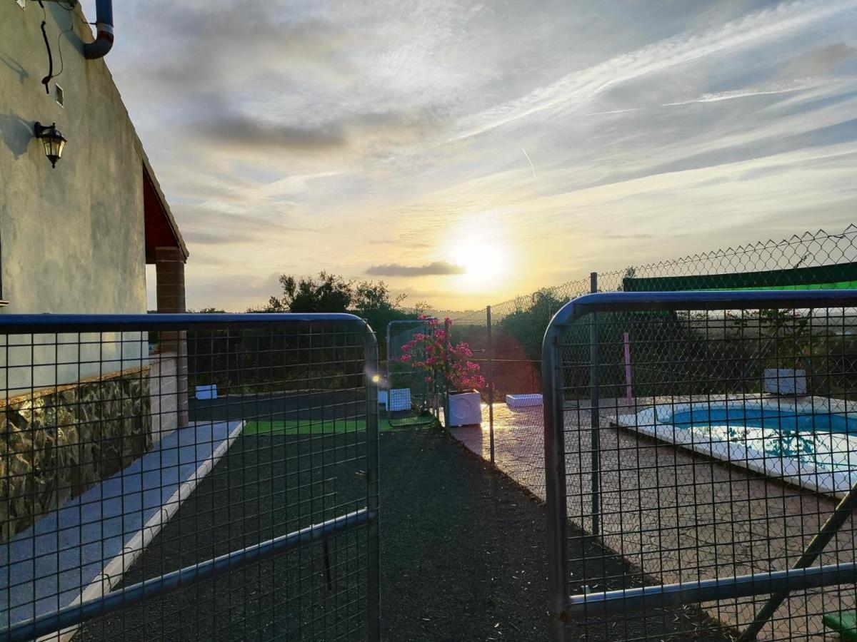 Сasa de vacaciones Mesa Del Lobo Cabrahigo Sevilla