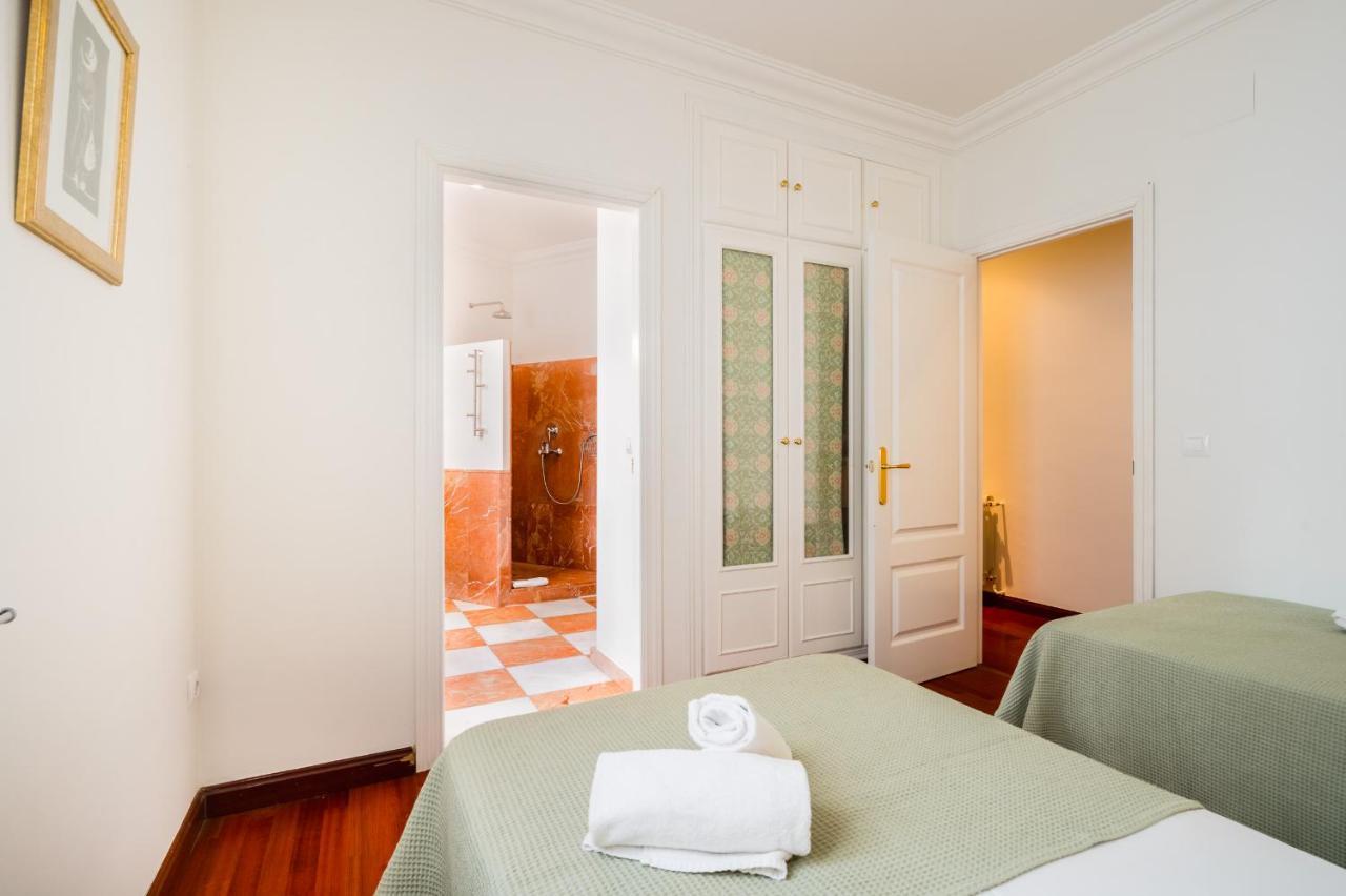 Amplio Y Luminoso-2d 2b-triana Apartamento *