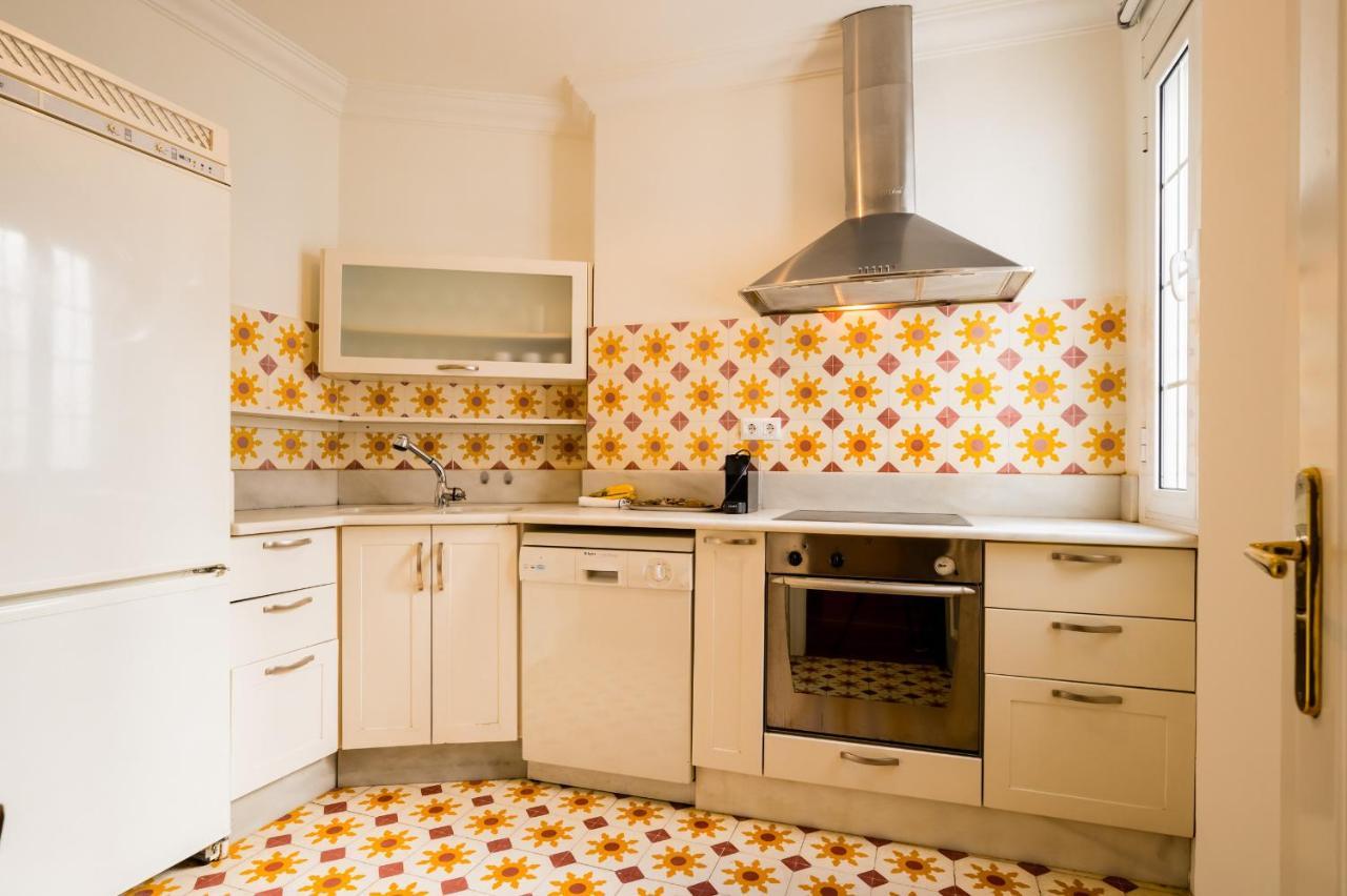 Apartamento Amplio Y Luminoso-2d 2b-triana Sevilla