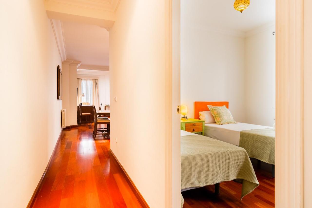 Amplio Y Luminoso-2d 2b-triana Apartamento *