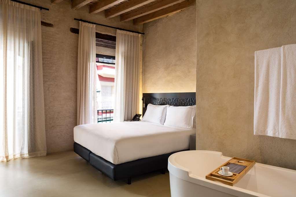 Mercer Eme Cathedral Hotel