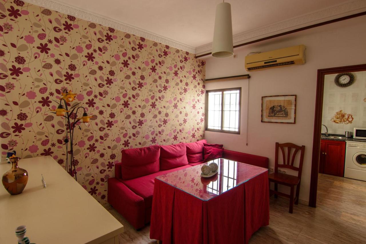Rentalsevilla Centrico Apartamento Junto Al Guadalquivir Con Parking Coche Mediano Apartamento *