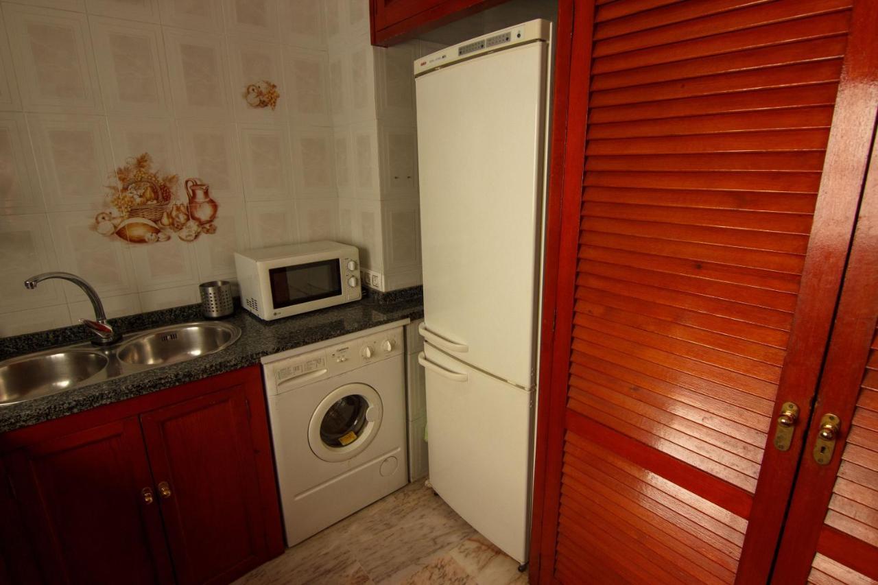 Rentalsevilla Centrico Apartamento Junto Al Guadalquivir Con Parking Coche Mediano * Sevilla