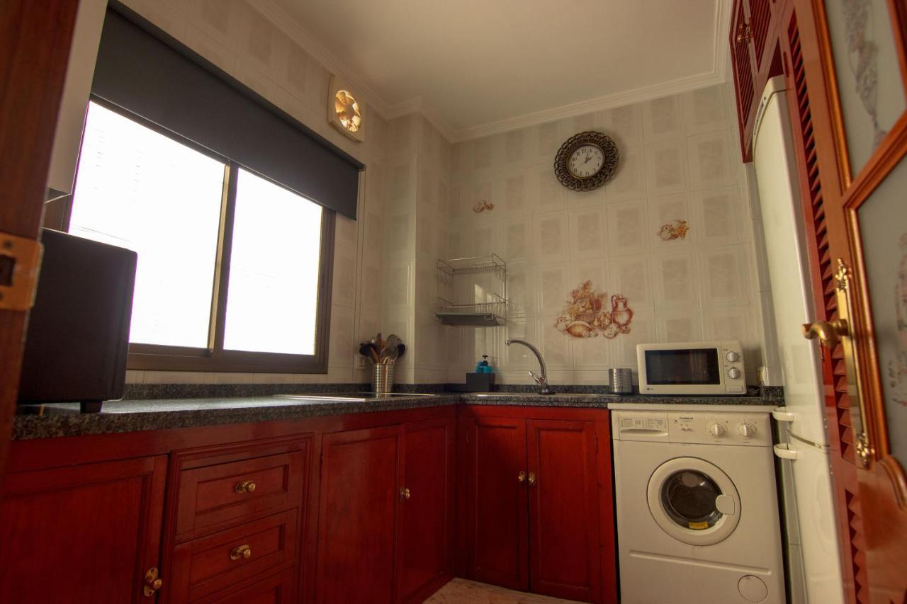 Apartamento Rentalsevilla Centrico Apartamento Junto Al Guadalquivir Con Parking Coche Mediano *