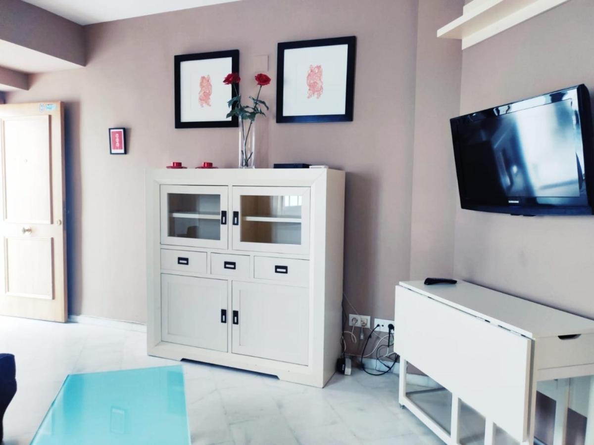 Casa Torrijiano.parking Gratis!. Apartamento *