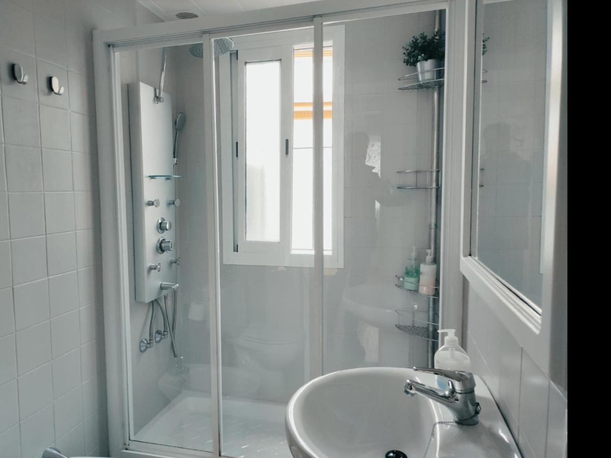 Apartamento Casa Hiniesta.amplia Y Luminosa.perfecta Familias! Sevilla