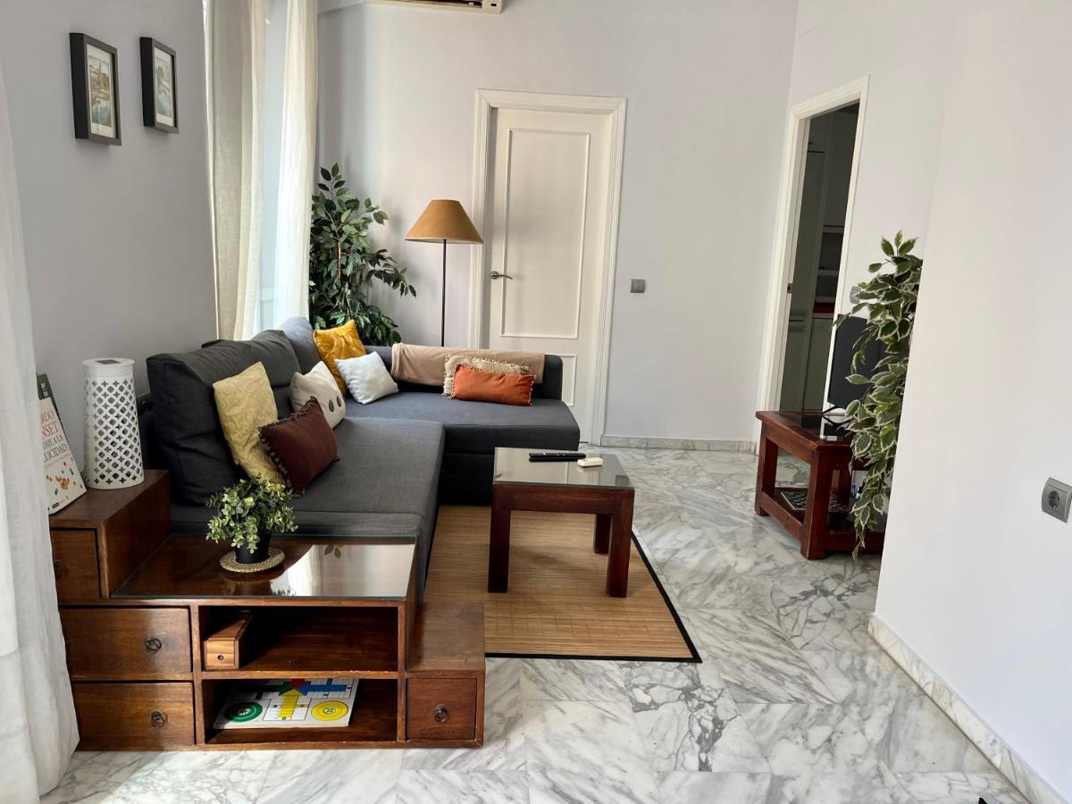 Apartamento J2 With Cathedral Views From Terrace Sevilla