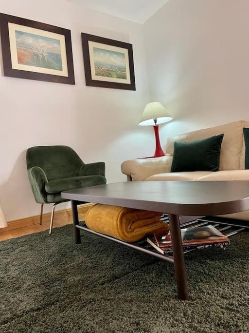 Apto Junto Catedral Y Maestranza Apartamento
