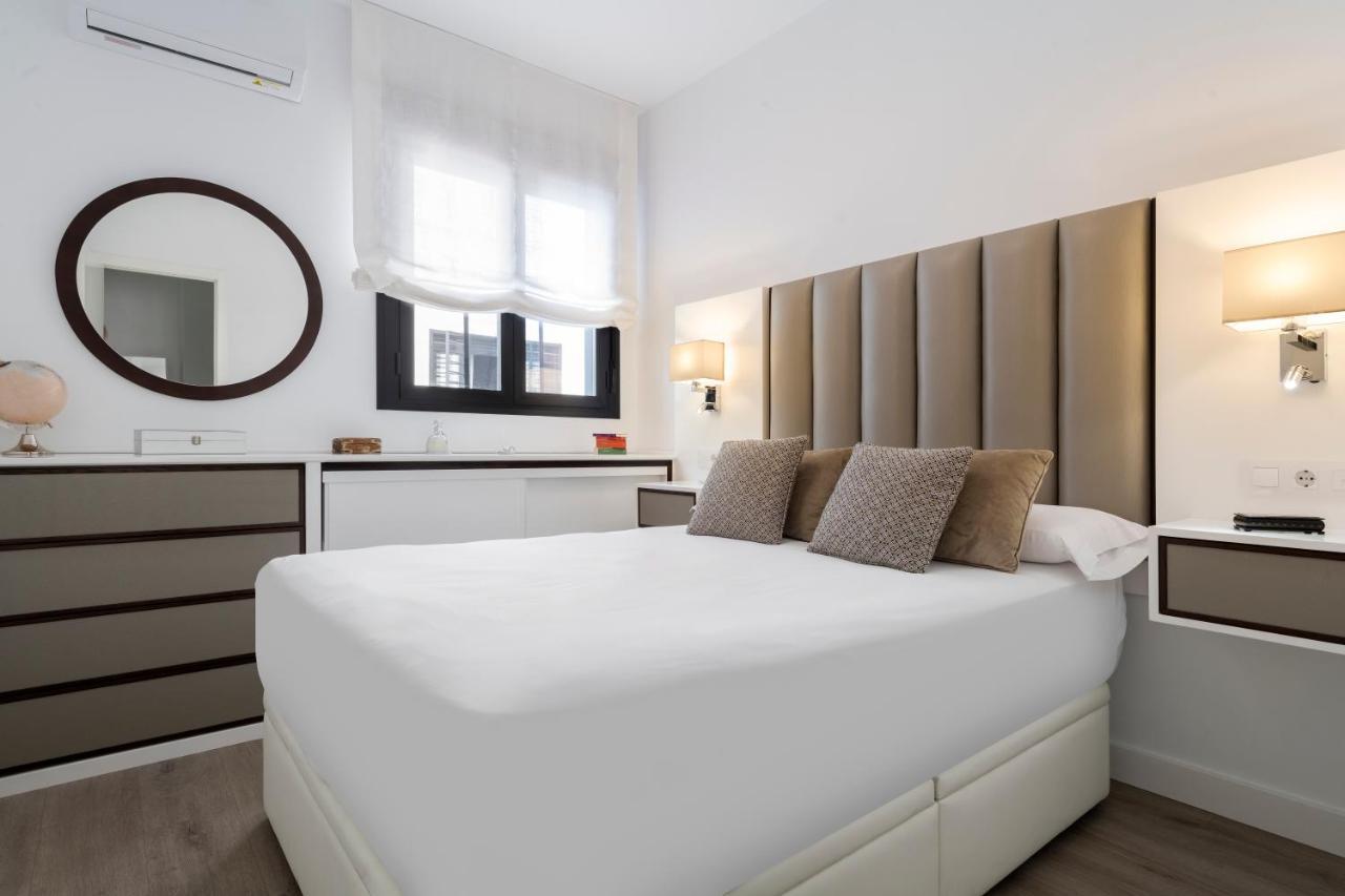 Unika Homes Faustino & Terrace * Seville