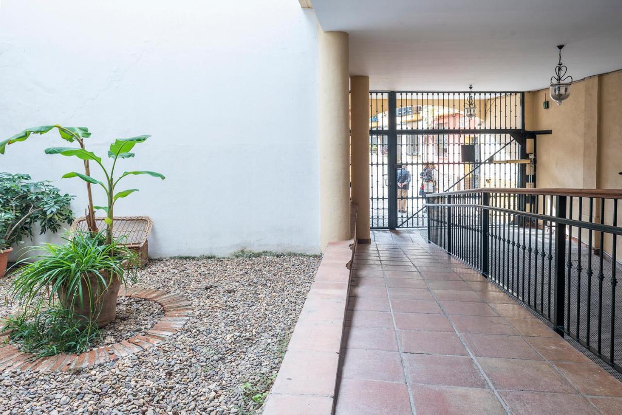Flipanddo Triana Apartment Seville