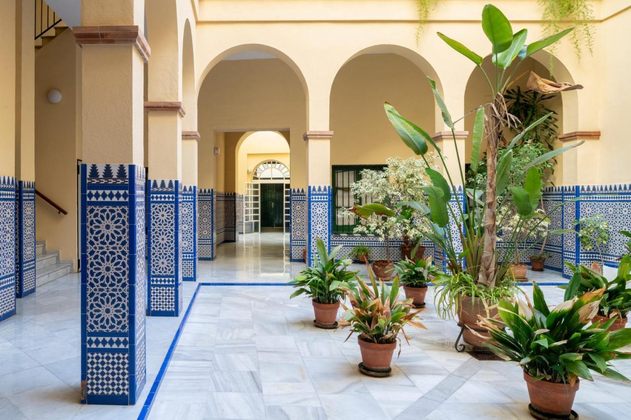 Con Terraza En Centro By Rent Me Apartment Seville