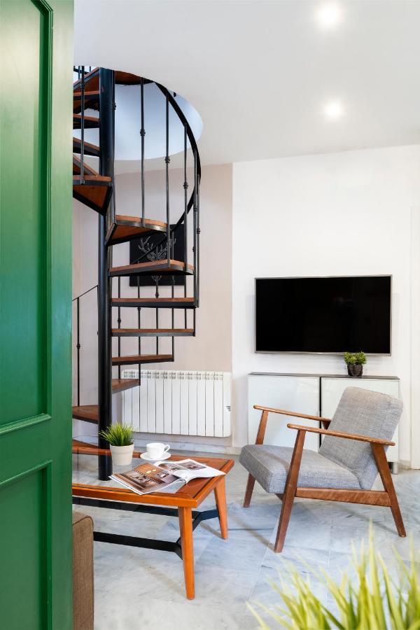 Con Terraza En Centro By Rent Me Apartment