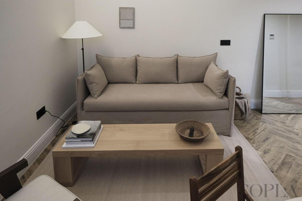 Apartment Cool&modern Apt Para 4pax En El Centro De *