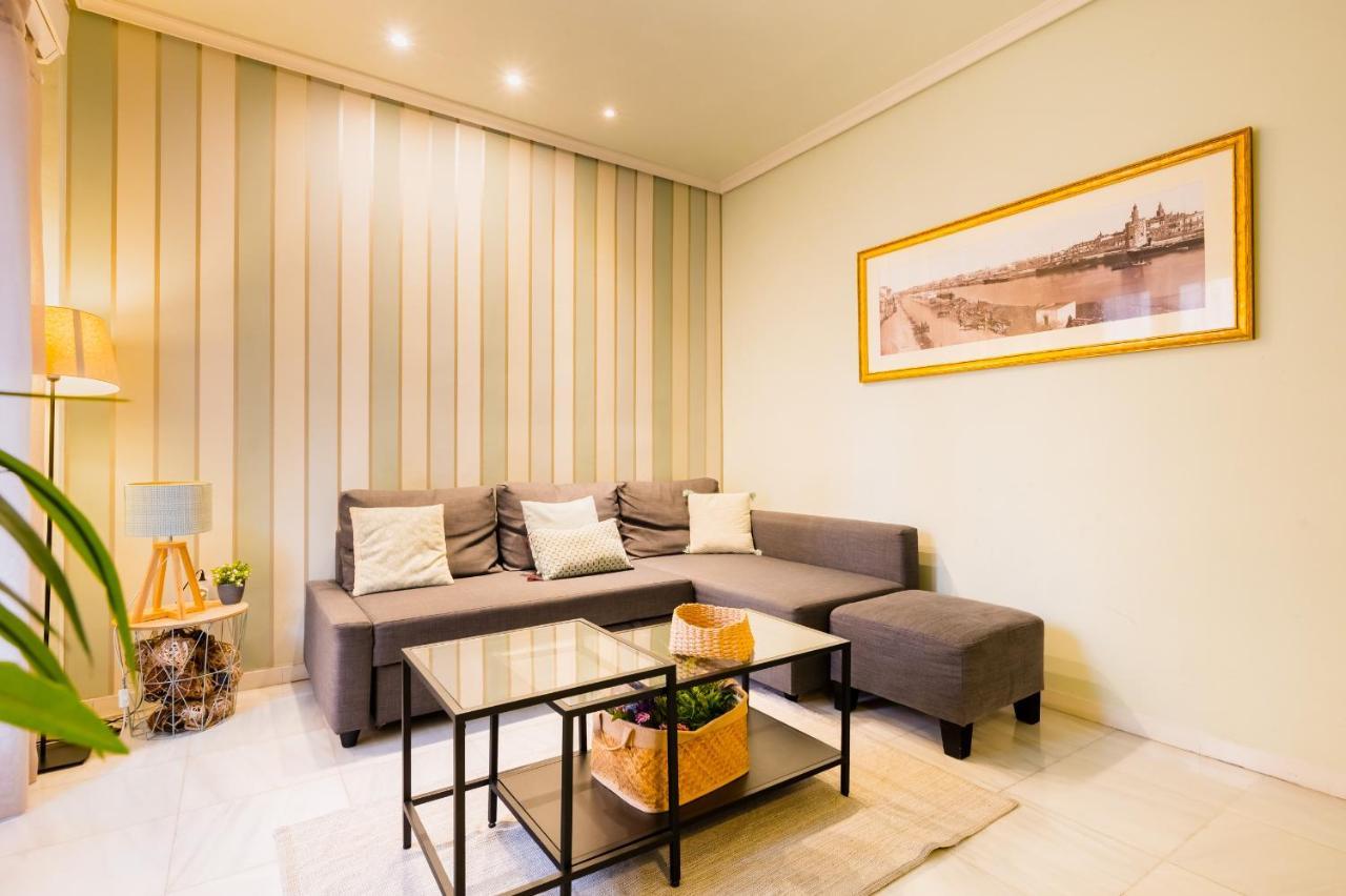In Arenal. Free Wifi Well Located * Sevilla