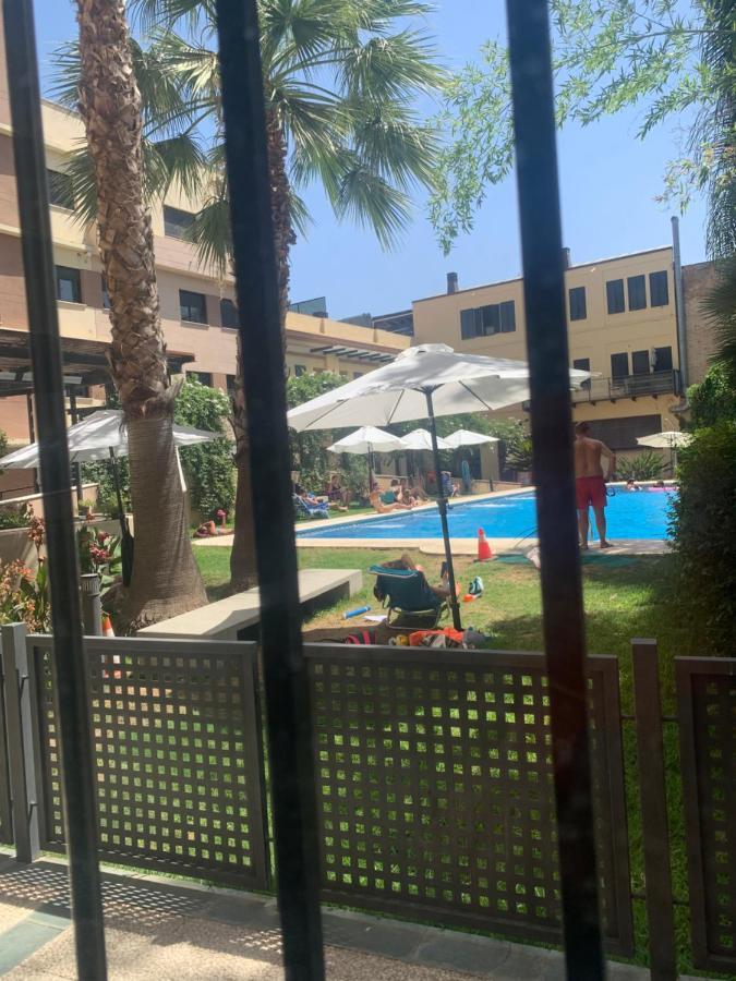 Apartment Proximo Al Centro De 2 Con Piscina. Seville