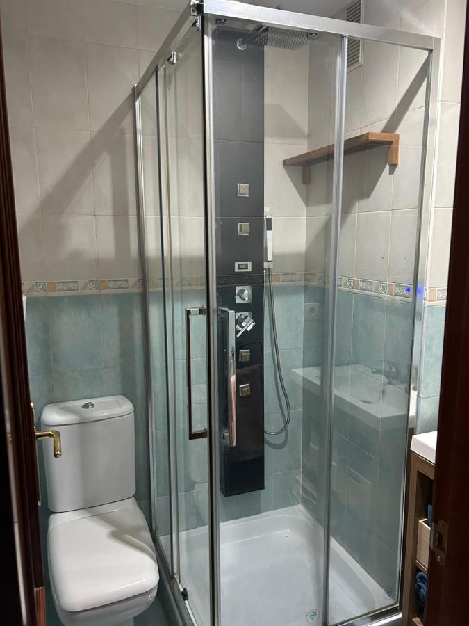 Proximo Al Centro De 2 Con Piscina. Apartment *