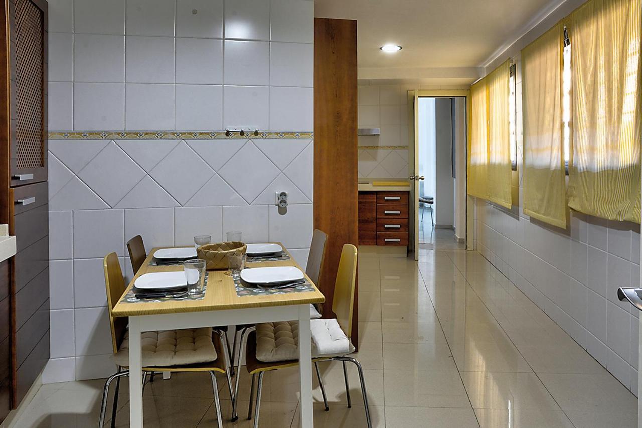 San Bernardo Family Apartment Seville