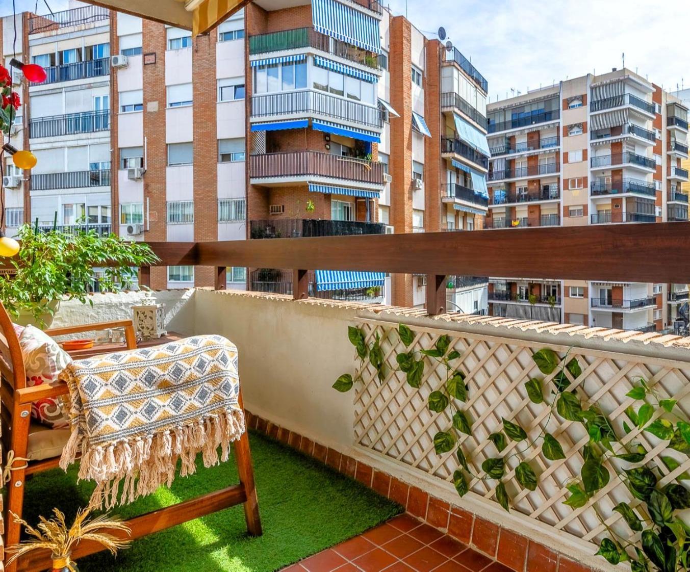 Apartamento La Estrella De Triana - Encantador Y Bien Situado *