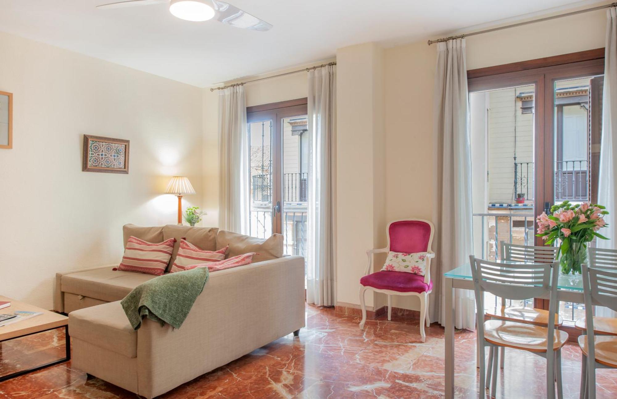 Ispal & Parking Historic Center Vutse06601 Apartamento *