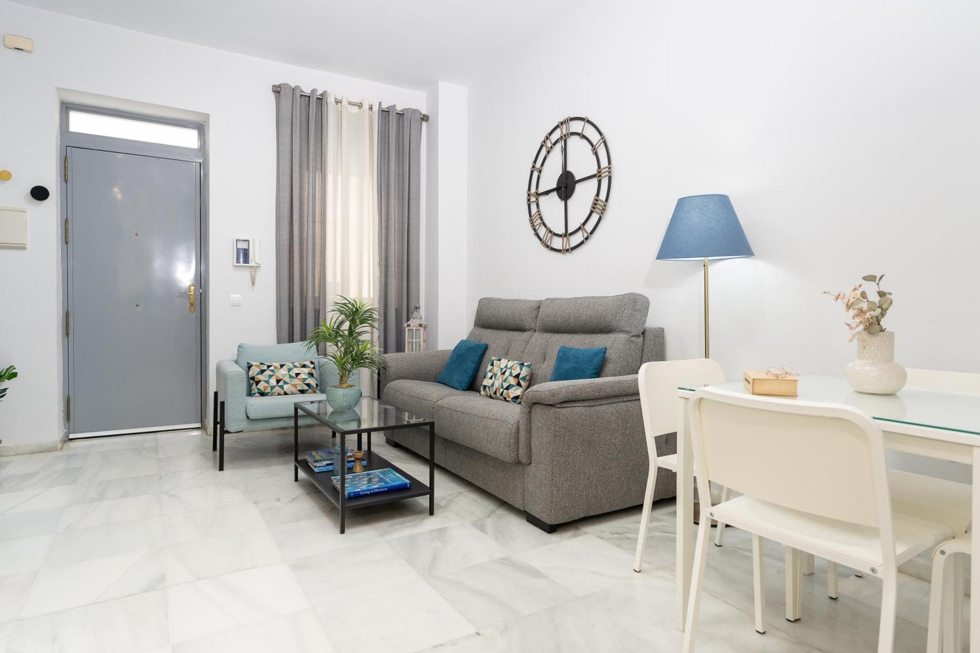Triana Deluxe Con Patio Privado Apartamento